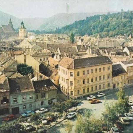 Brasovia Apartment Bagian luar foto